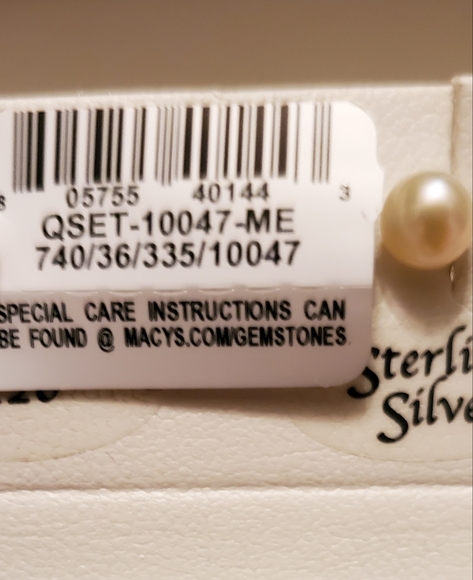 NWT Cultured Pearl 5MM Classic Stud Earrings with Sterling Silver Posts - Picture 7 of 9